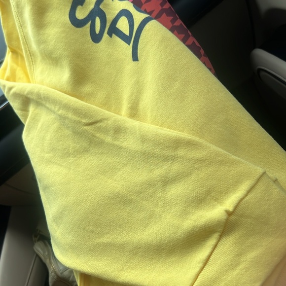 With Love from Emily + Meritt ~ Yellow Seas the Day Sweatshirt ~ Large - Picture 12 of 17